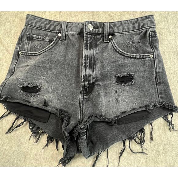 Wild Fable Black Distressed Denim Shorts Size 8 | Highest Rise Cheeky Raw Hem - Picture 1 of 7